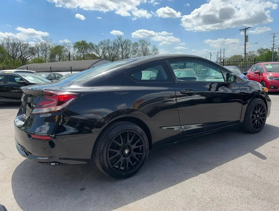 2015 Honda Civic 9th Gen - Image 4 of 14