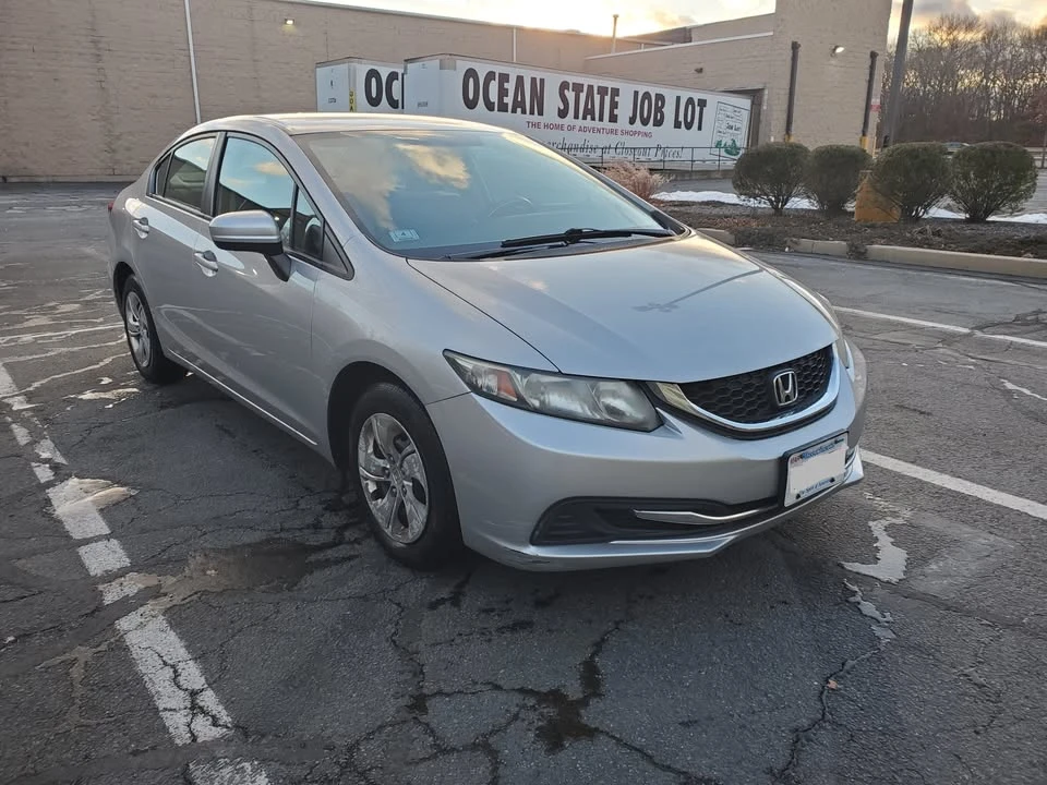 2015 Honda Civic 9th Gen - Image 4 of 17