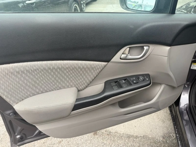 2015 Honda Civic 9th Gen - Image 8 of 19