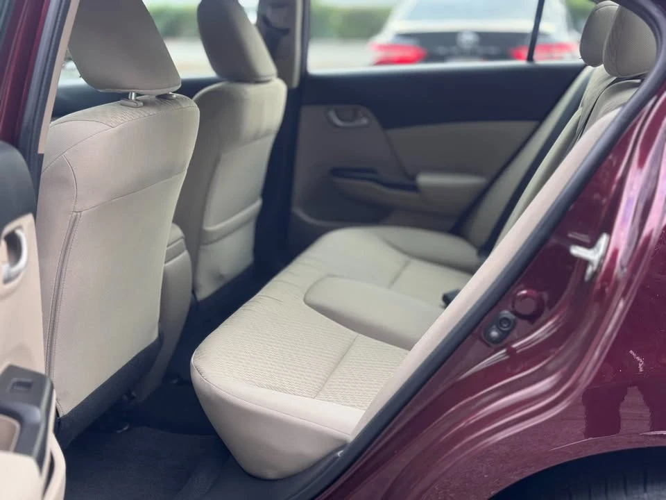 2015 Honda Civic 9th Gen - Image 12 of 16