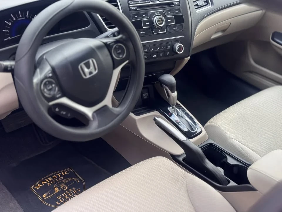 2015 Honda Civic 9th Gen - Image 11 of 16