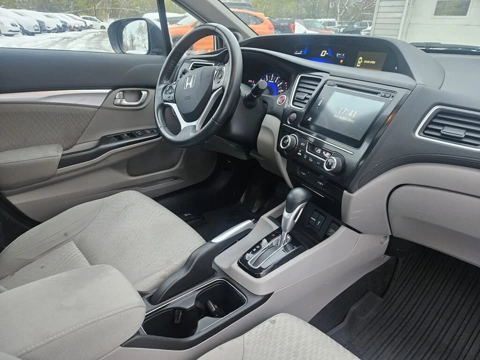 2015 Honda Civic 9th Gen - Image 7 of 17