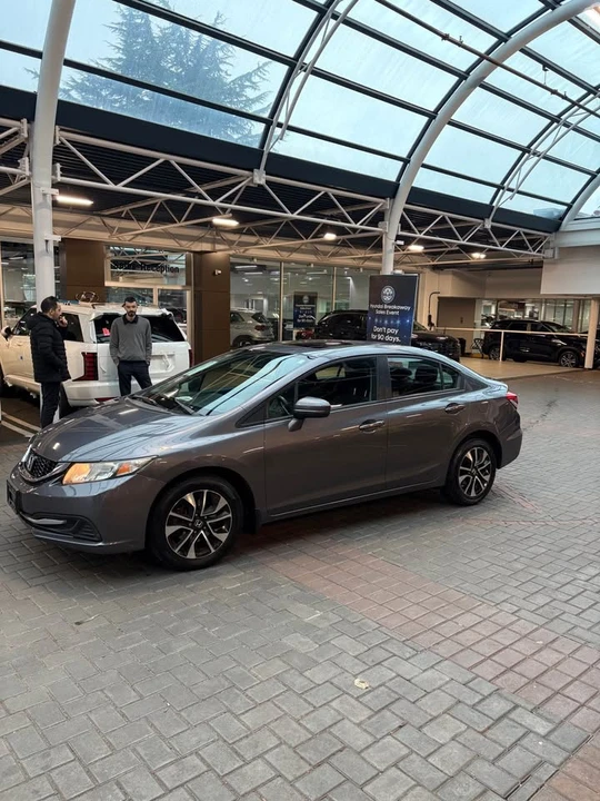 2015 Honda Civic 9th Gen - Image 2 of 5