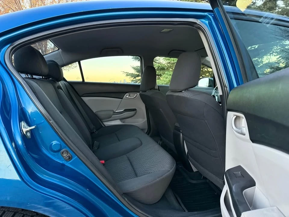 2015 Honda Civic 9th Gen - Image 11 of 13