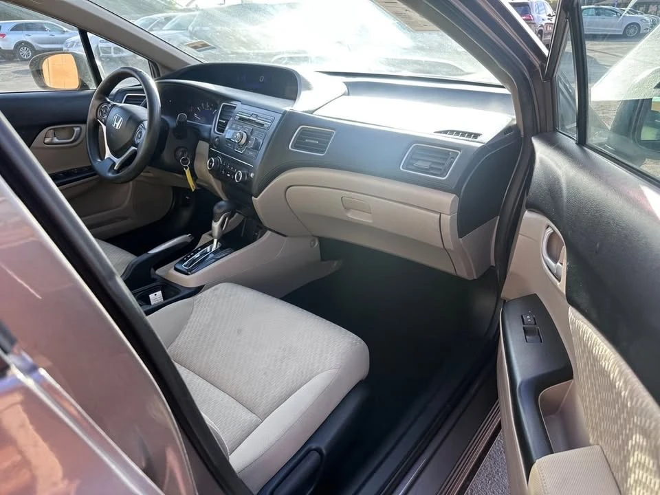 2015 Honda Civic 9th Gen - Image 12 of 15