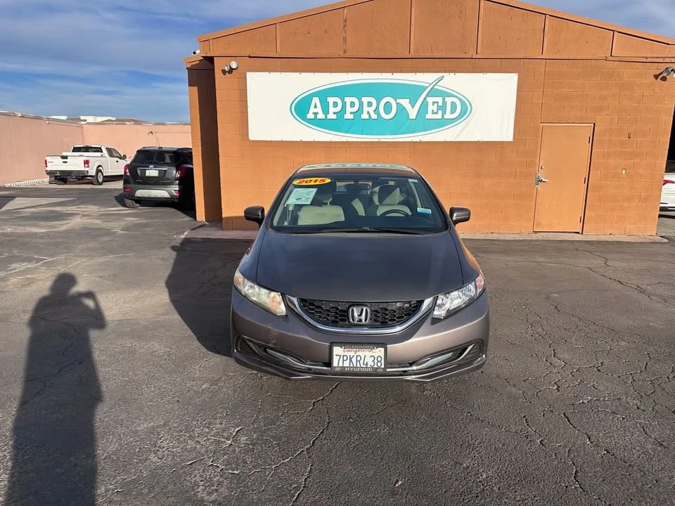 2015 Honda Civic 9th Gen - Image 2 of 15