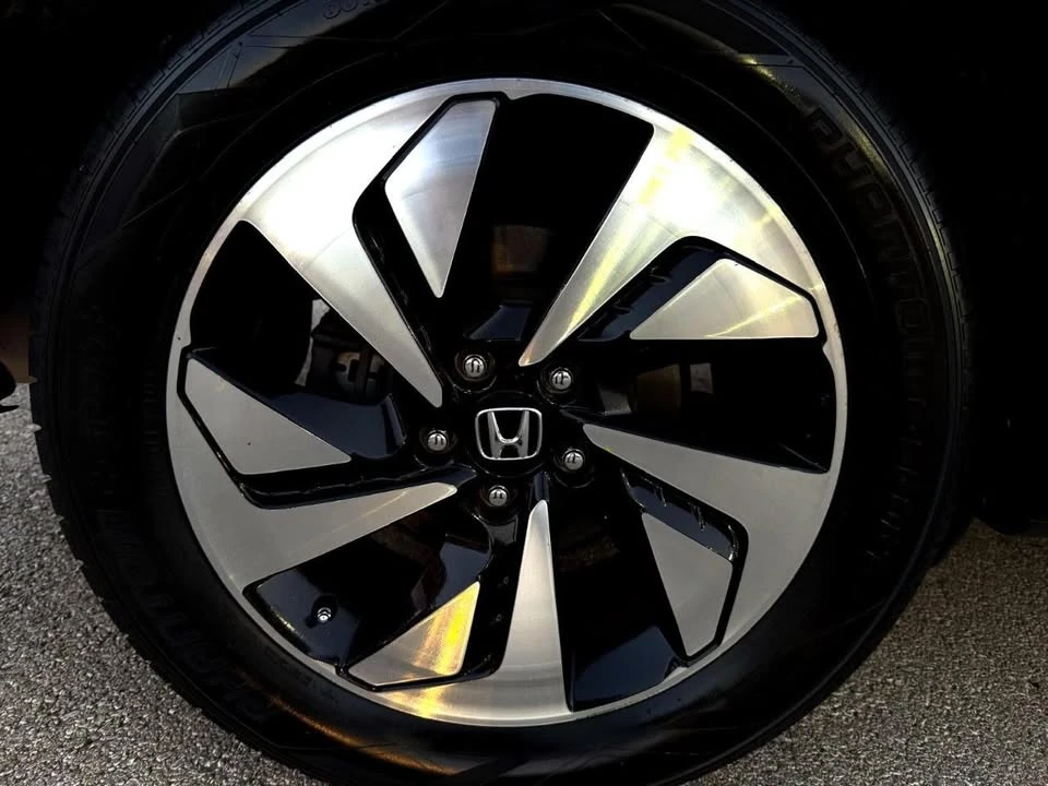 2015 Honda CR-V 4th Gen - Image 10 of 20