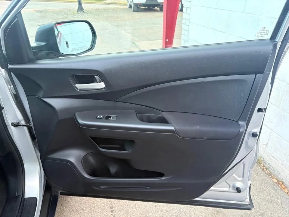2015 Honda CR-V 4th Gen - Image 13 of 20