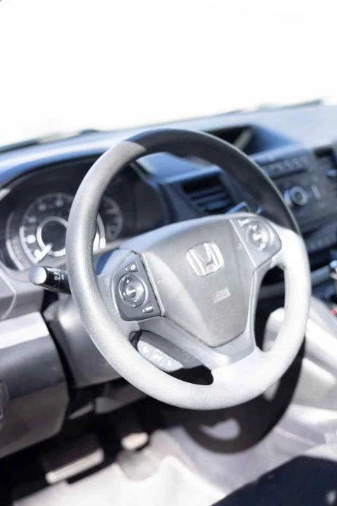 2015 Honda CR-V 4th Gen - Image 4 of 9