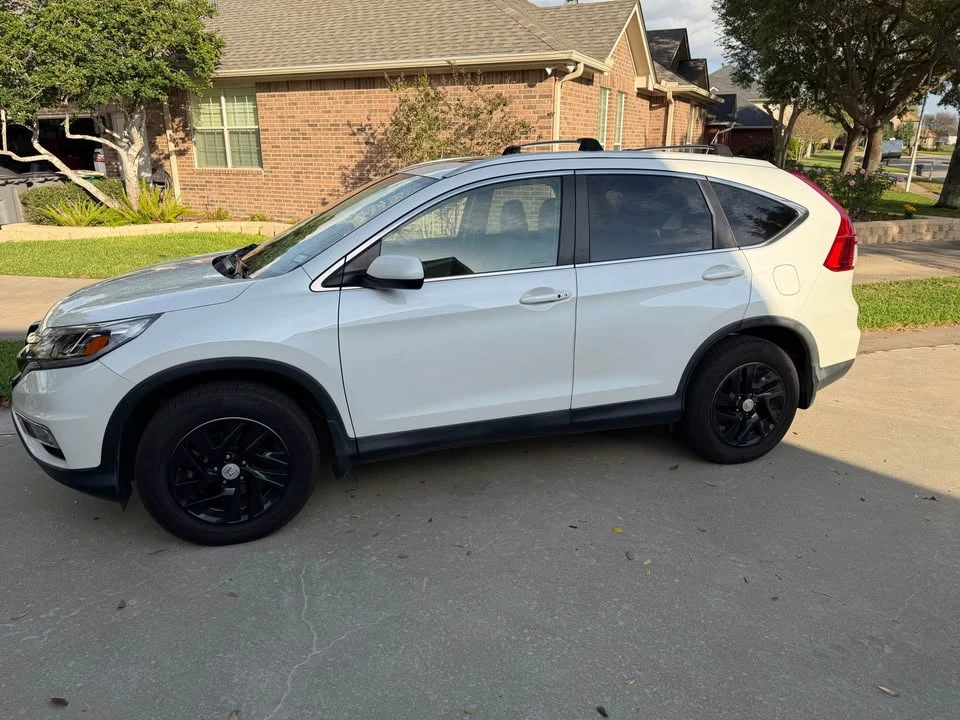 2015 Honda CR-V 4th Gen - Image 2 of 17