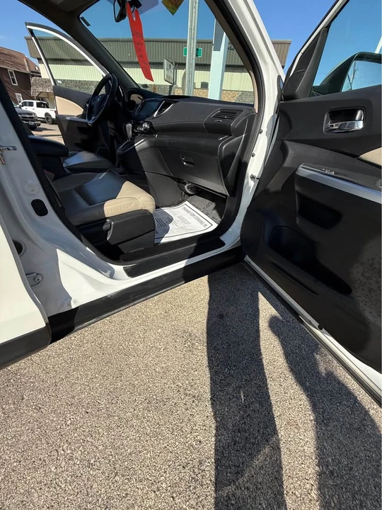 2015 Honda CR-V 4th Gen - Image 10 of 12