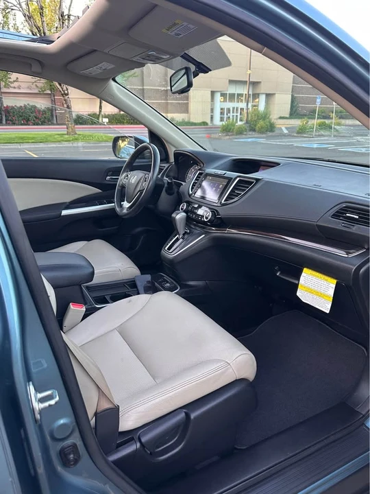 2015 Honda CR-V 4th Gen - Image 6 of 17