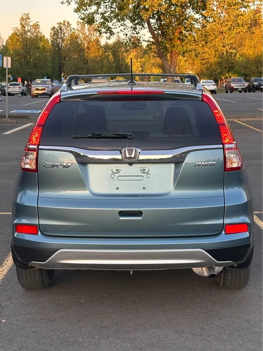 2015 Honda CR-V 4th Gen - Image 5 of 17
