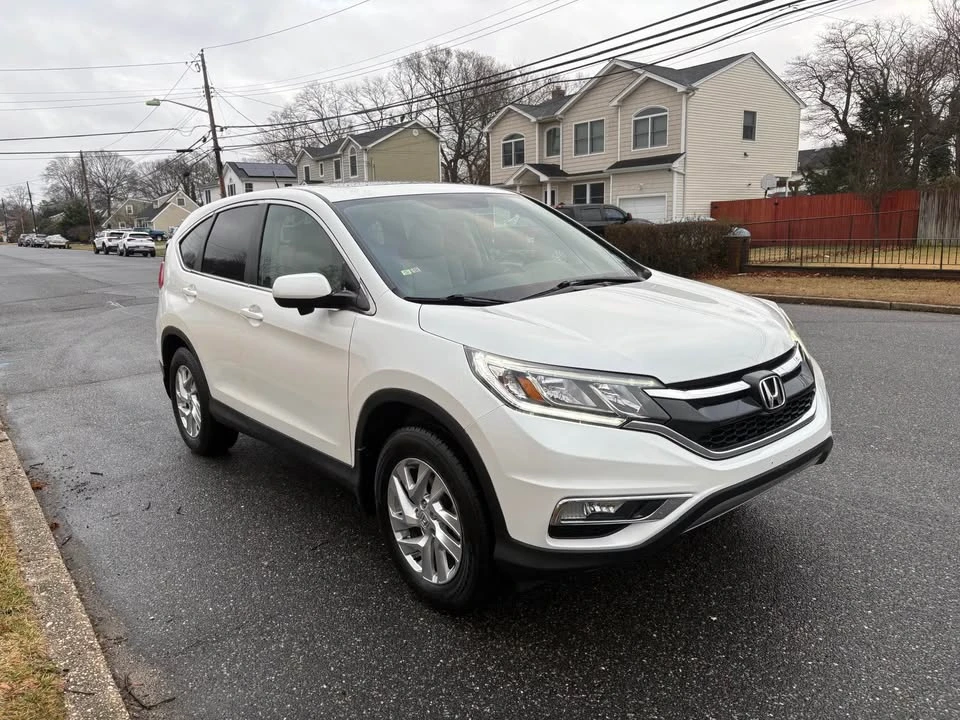 2015 Honda CR-V 4th Gen - Image 2 of 10