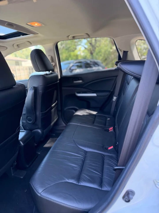 2015 Honda CR-V 4th Gen - Image 5 of 13