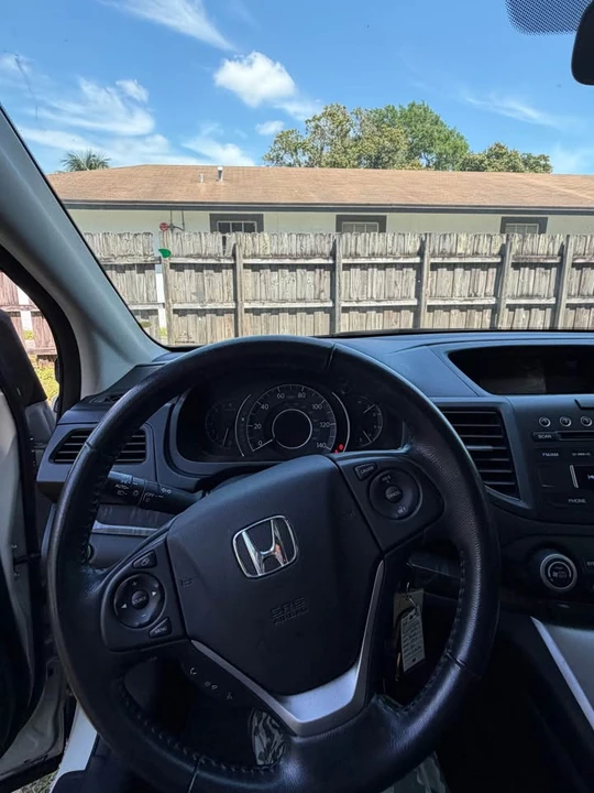 2015 Honda CR-V 4th Gen - Image 11 of 13
