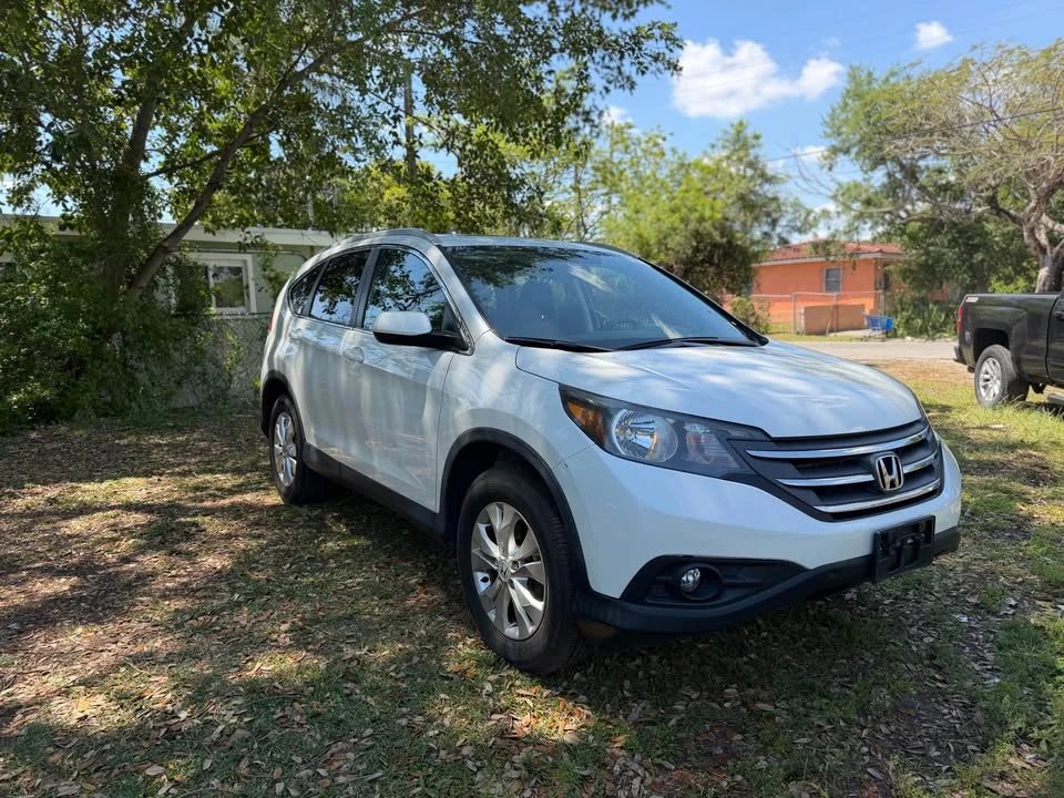 2015 Honda CR-V 4th Gen - Image 2 of 13