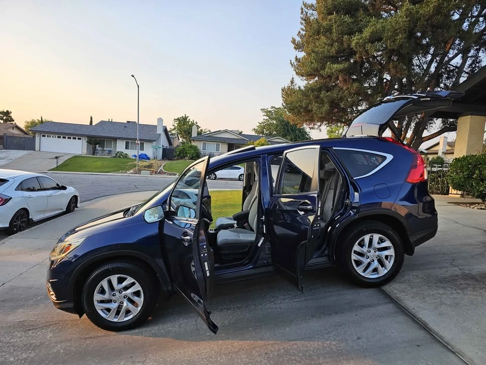 2015 Honda CR-V 4th Gen - Image 8 of 19