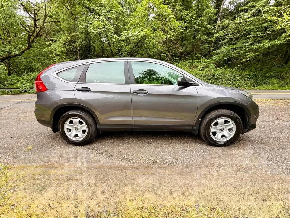 2015 Honda CR-V 4th Gen - Image 5 of 15