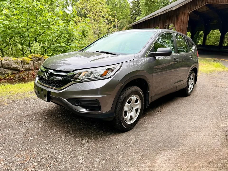 2015 Honda CR-V 4th Gen - Image 2 of 15