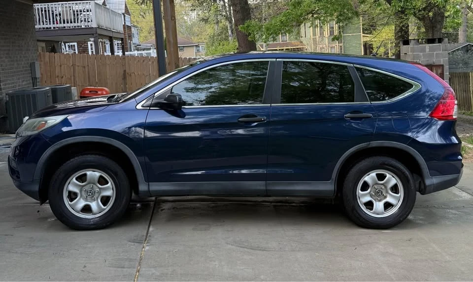 2015 Honda CR-V 4th Gen - Image 5 of 17