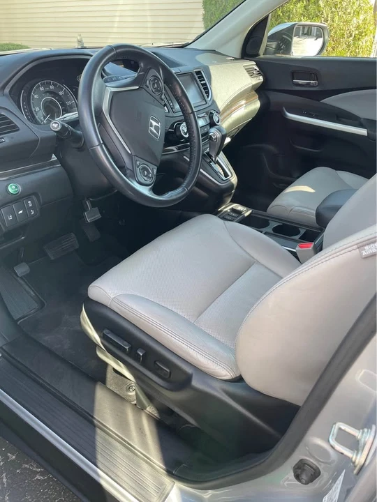 2015 Honda CR-V 4th Gen - Image 3 of 7