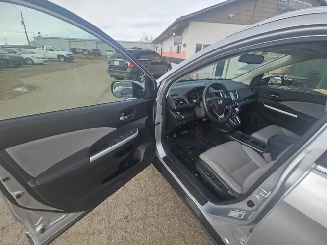 2015 Honda CR-V 4th Gen - Image 10 of 20