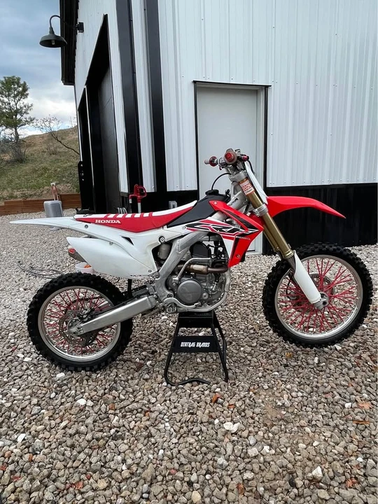 2015 Honda CRF - Image 4 of 7