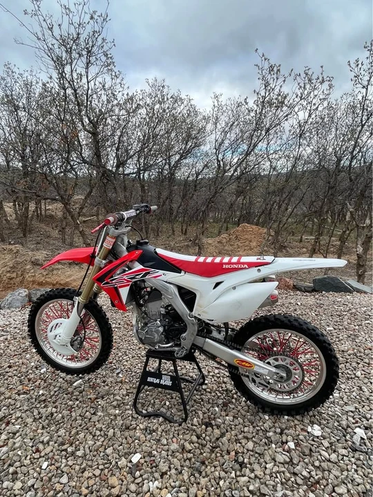 2015 Honda CRF - Image 2 of 7