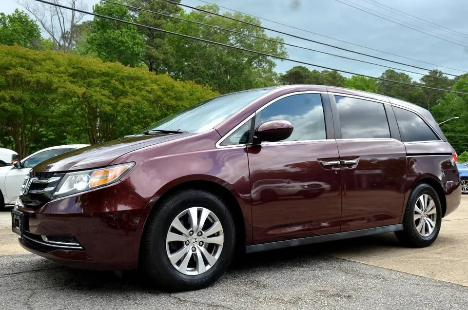 2015 Honda Odyssey - Image 2 of 14