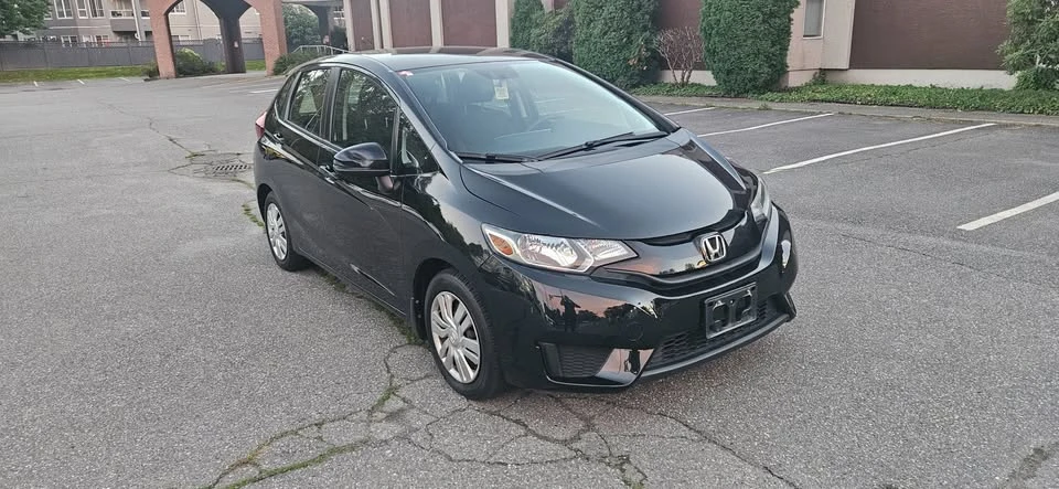 2015 Honda Fit - Image 3 of 8