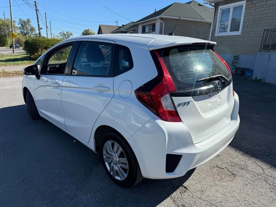 2015 Honda Fit - Image 6 of 16