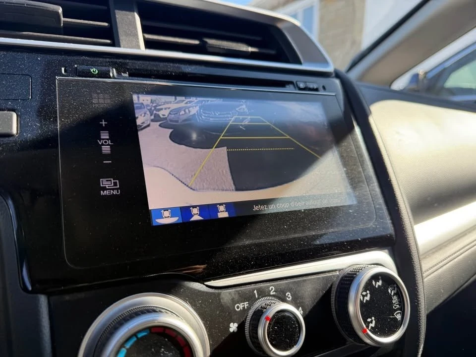 2015 Honda Fit - Image 10 of 16