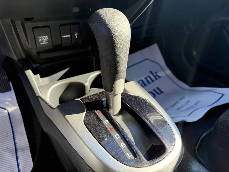 2015 Honda Fit - Image 11 of 16