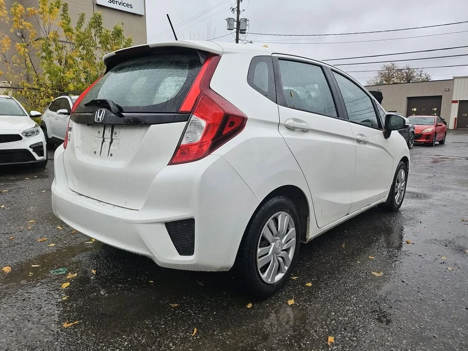 2015 Honda Fit - Image 3 of 10