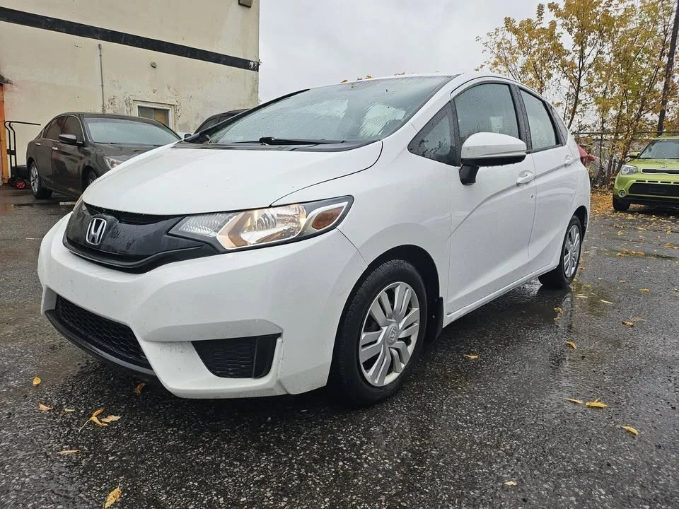 2015 Honda Fit - Image 2 of 10