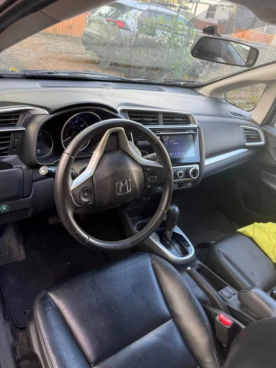 2015 Honda Fit - Image 12 of 13