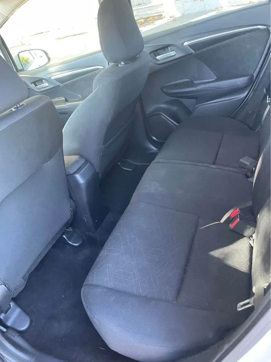 2015 Honda Fit - Image 7 of 8