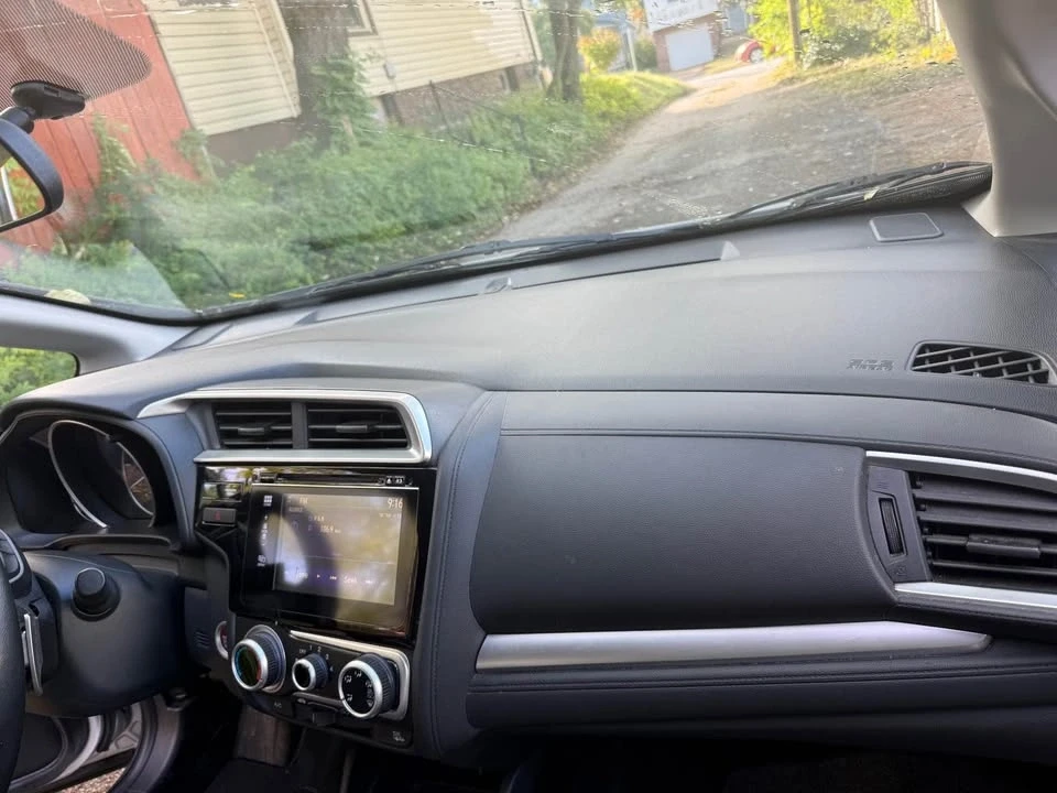 2015 Honda Fit - Image 6 of 13