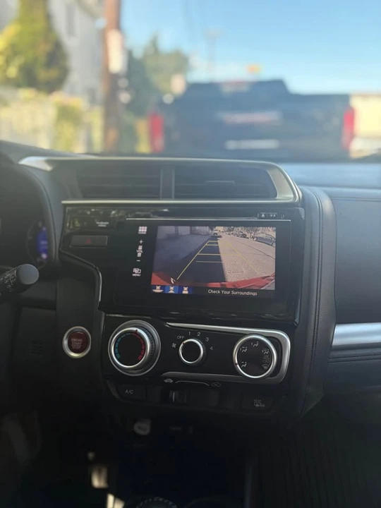 2015 Honda Fit - Image 12 of 13
