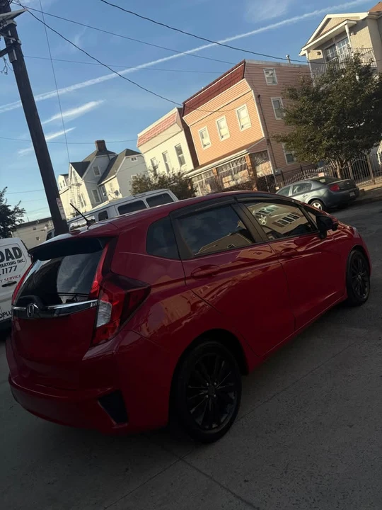 2015 Honda Fit - Image 4 of 13