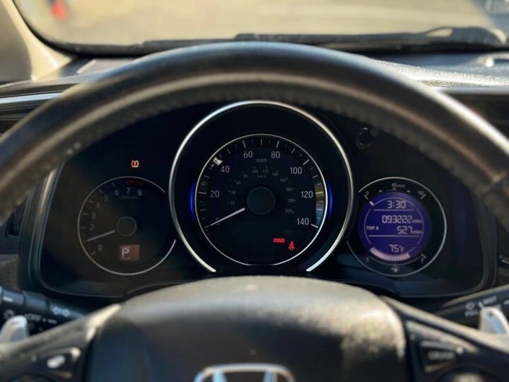 2015 Honda Fit - Image 15 of 18