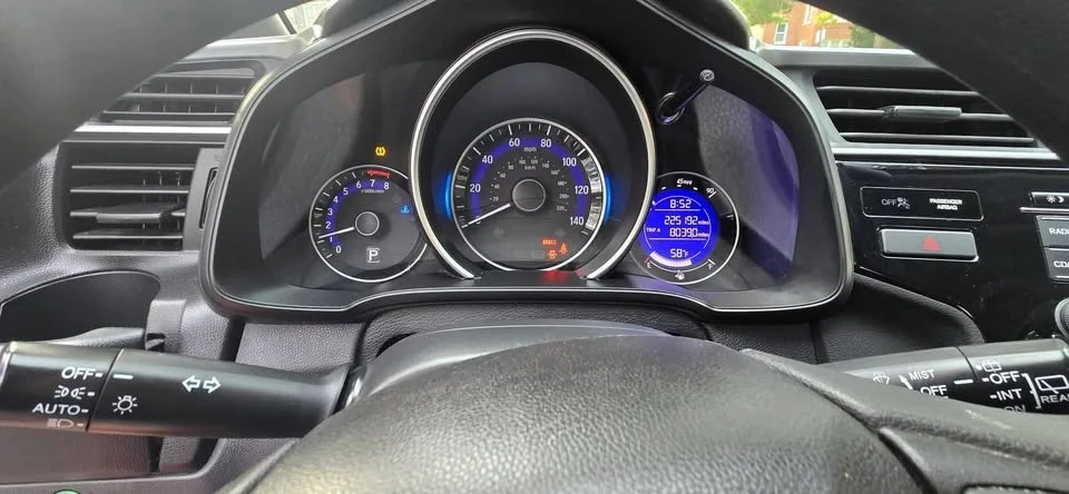 2015 Honda Fit - Image 3 of 4