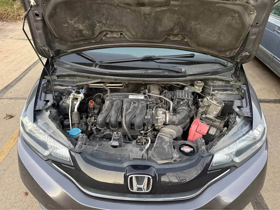 2015 Honda Fit - Image 15 of 18