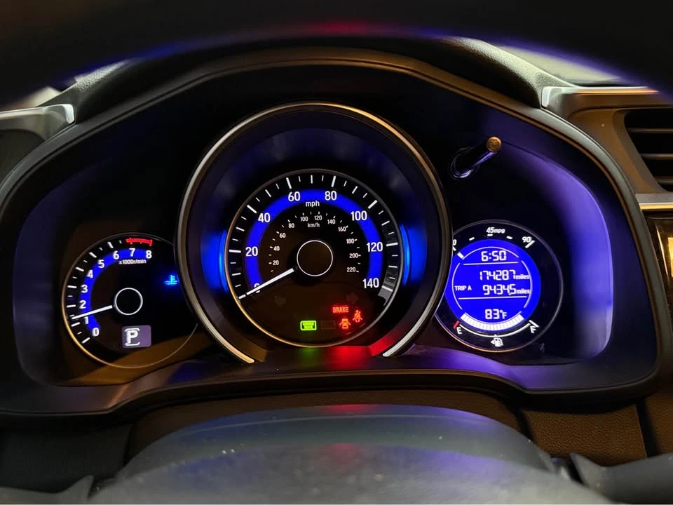 2015 Honda Fit - Image 12 of 18