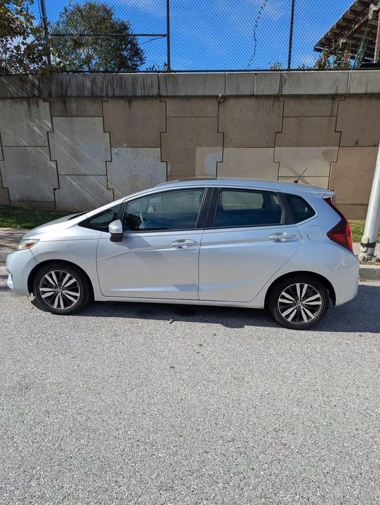 2015 Honda Fit - Image 7 of 10