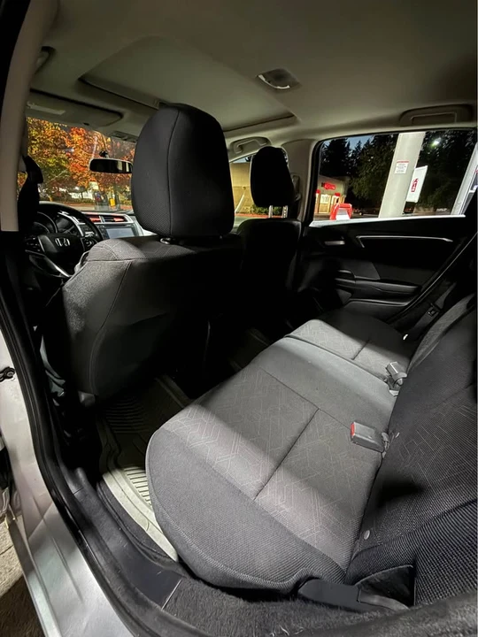 2015 Honda Fit - Image 6 of 9