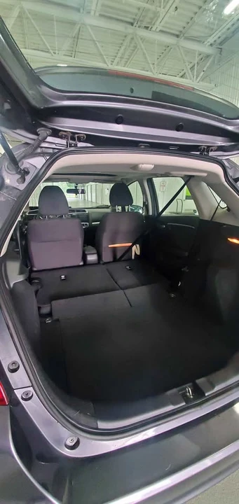 2015 Honda Fit - Image 9 of 14