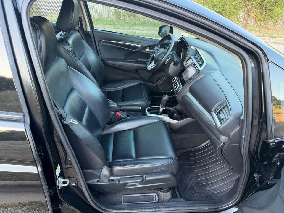 2015 Honda Fit - Image 9 of 12