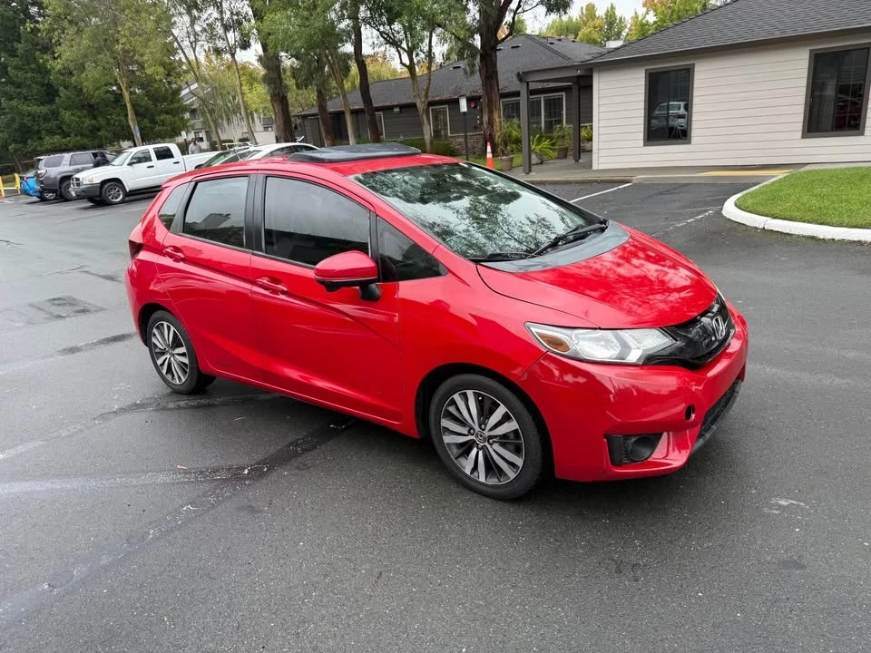 2015 Honda Fit - Image 3 of 6
